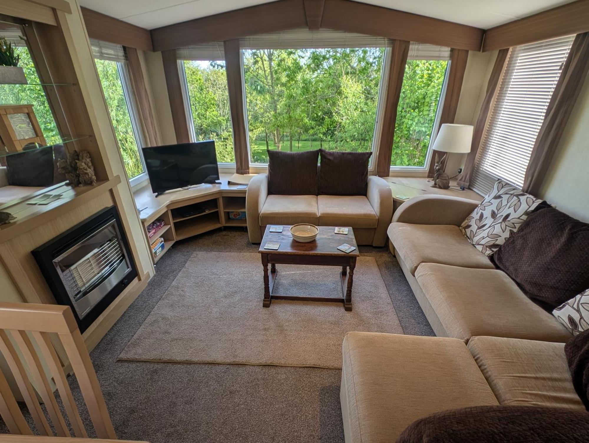 Red Squirrel Holiday Home In The Countryside, 10 Mins To Lligwy Beach Llandyfrydog Екстериор снимка